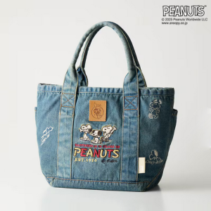 【PEANUTS 75周年】 【ルートートコラボ】デニムの刺繍トートバッグ 「スヌーピー」