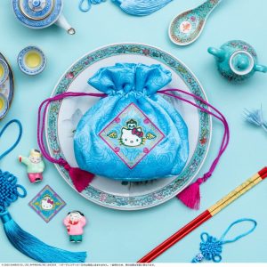 ハローキティ 飯店刺繍きんちゃくポーチ